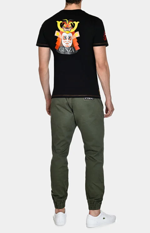 Черна тениска TS003 с арт детайли — снимка 2