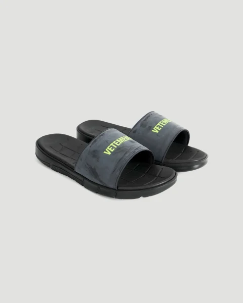 Logo Embossed Slides — снимка 2