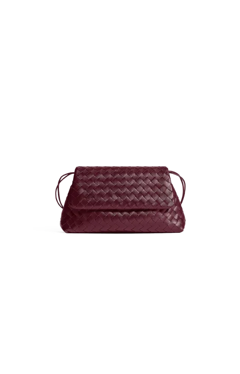 Giorno Shoulder Bag in Burgundy