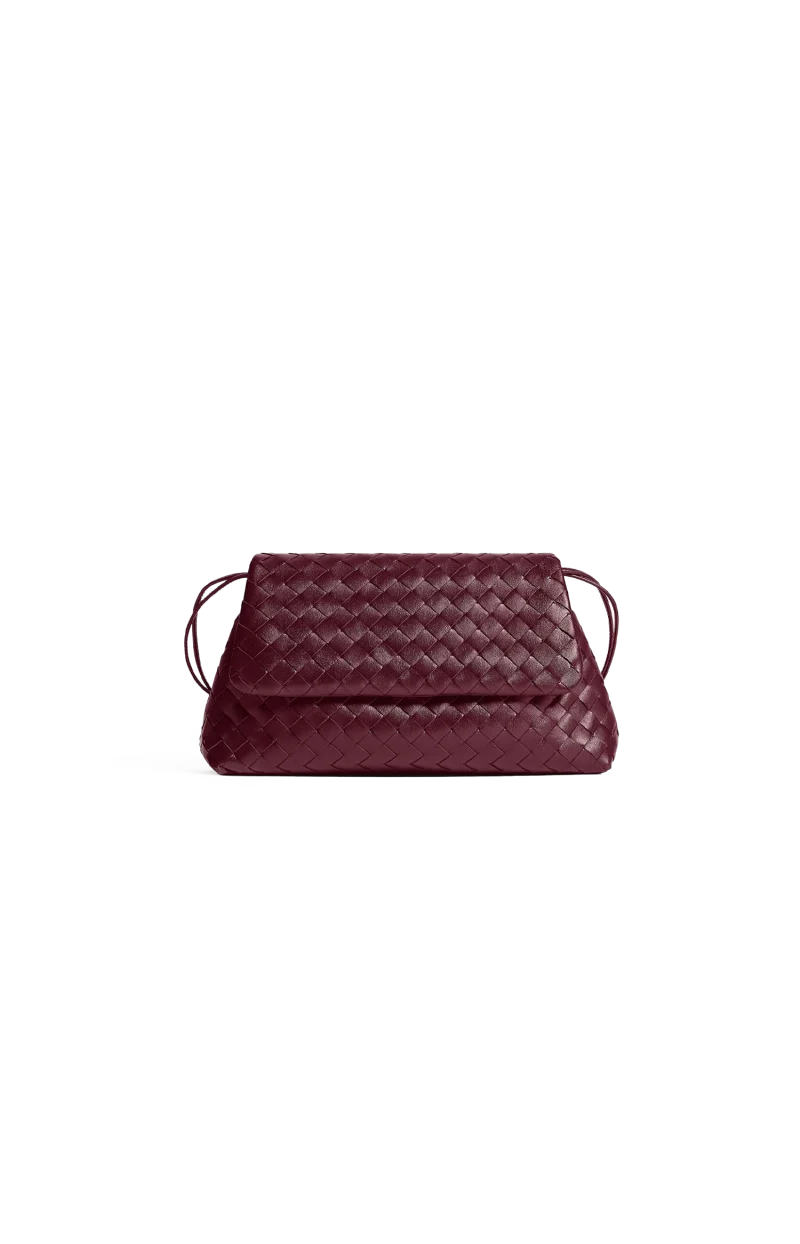 Giorno Shoulder Bag in Burgundy