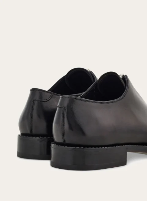 Класически обувки `Derby` Ferragamo — снимка 4