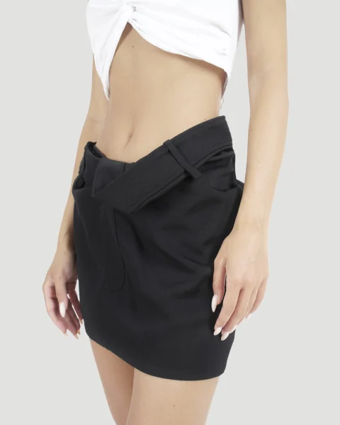 Twisted Mini Skirt in Black — снимка 4