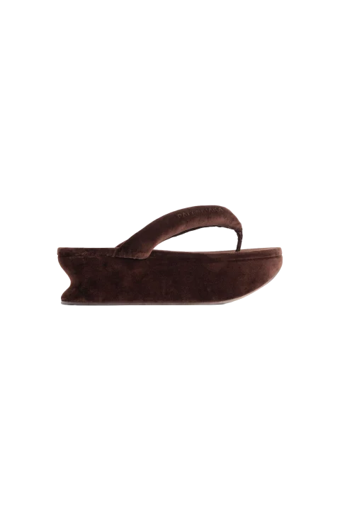 Gaeta Thong Sandals