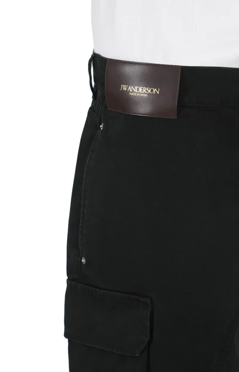 Twisted Patch Pocket Shorts in Black — снимка 2
