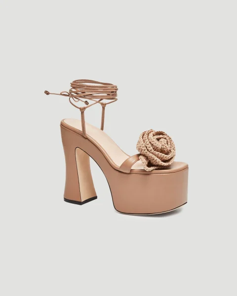 Platform Flower Sandals in Beige Crochet — снимка 3