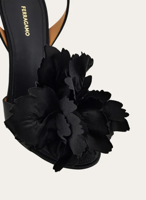 Сандали на ток `Flower` Ferragamo — снимка 3