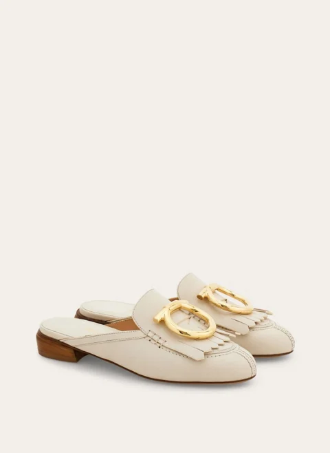 Чехли от естествена кожа 'Gancini' Ferragamo — снимка 2