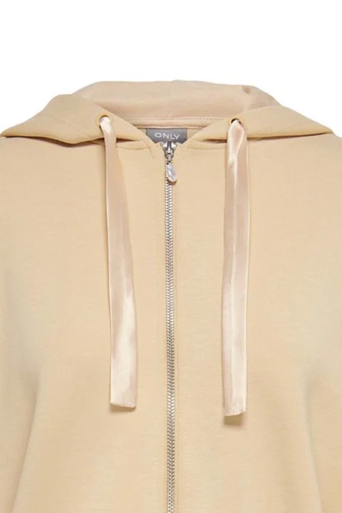 Жилетки Onlscarlett L/S Sateen Mix Zip Hood Swt 15277099 14-1208 TCX Irish Cream — снимка 2
