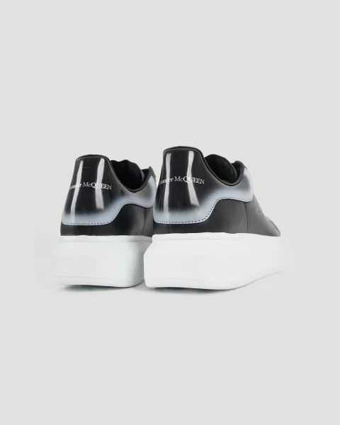 Oversized Sneaker in Black and Silver — снимка 3