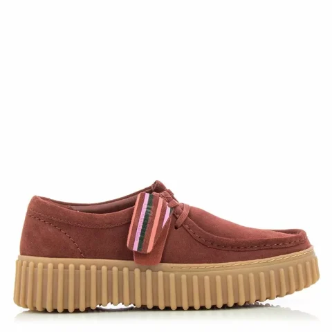 Дамски Ежедневни CLARKS – 26173851 TORHILL BEE CHESTNUT SUEDE