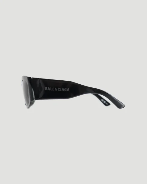 Cat-Eye Sunglasses in Black — снимка 3
