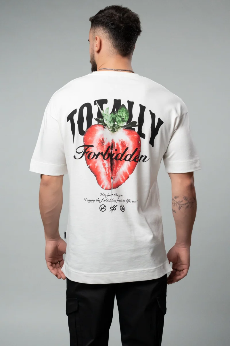 Бяла овърсайз тениска Totally Forbidden М