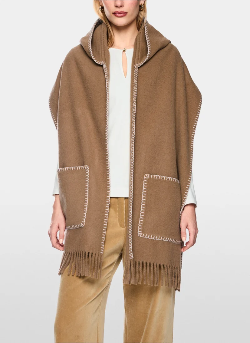 'Cape' от вълна с контрастни шевове Marc Cain Collections