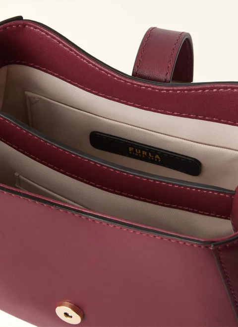 Crossbody чанта Furla Dora Red Apple — снимка 4