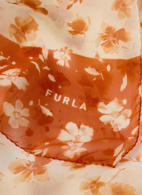 Шал от коприна Furla Primavera Toni Morning — снимка 2
