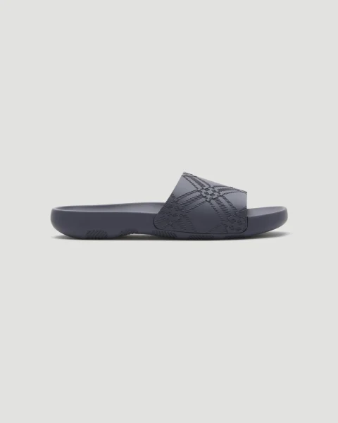 Embossed Check Dive Slides in Magnet