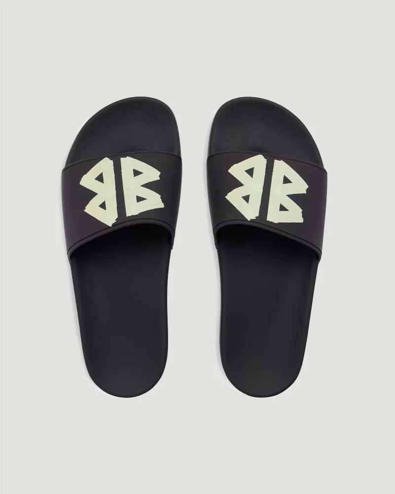 Pool Slide Sandal in Black and Yellow — снимка 3