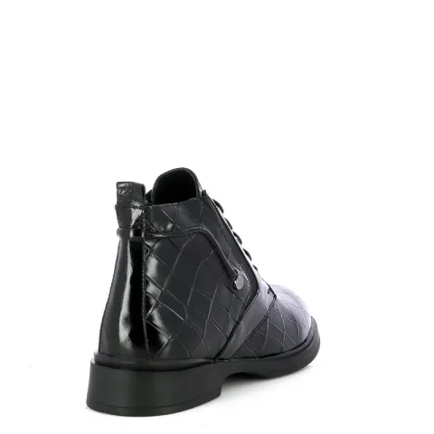 Дамски Равни Боти CARLO FABIANI – 030-589-3968 BLACK CROCO PATENT — снимка 2