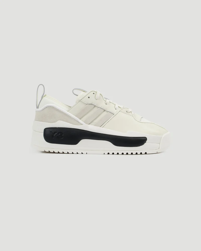 Rivalry Sneakers in Ivory