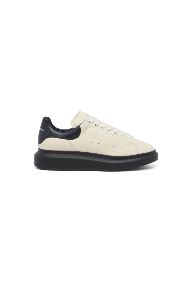 Men's Oversized Sneaker in Cream/Dark Blue
