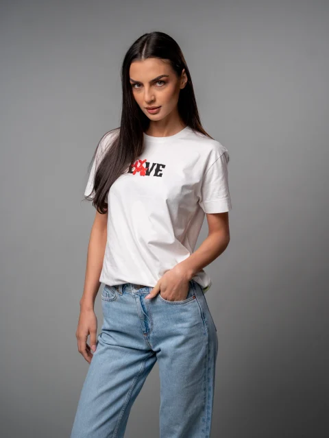 Бяла тениска Guilty Love — снимка 4
