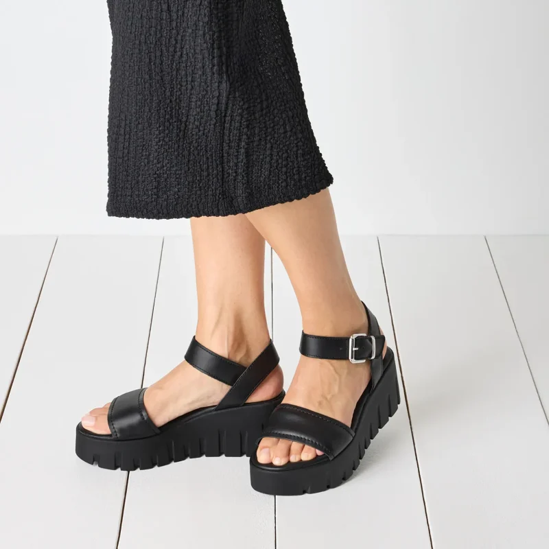 Дамски Сандали На Платформа TAMARIS – 1-28712-42-003 BLACK LEATHER — снимка 7
