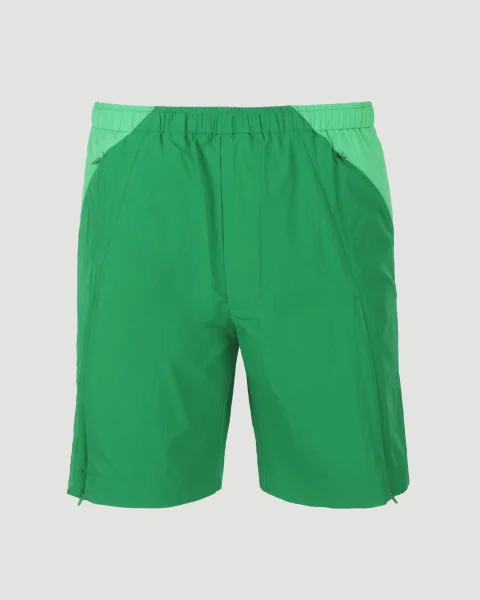 Shorts in Green