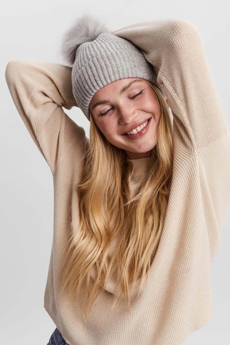 шапка Vmlif Pom Pom Beanie Ga Boo 10249554 BS000086 Light Grey Melange — снимка 2