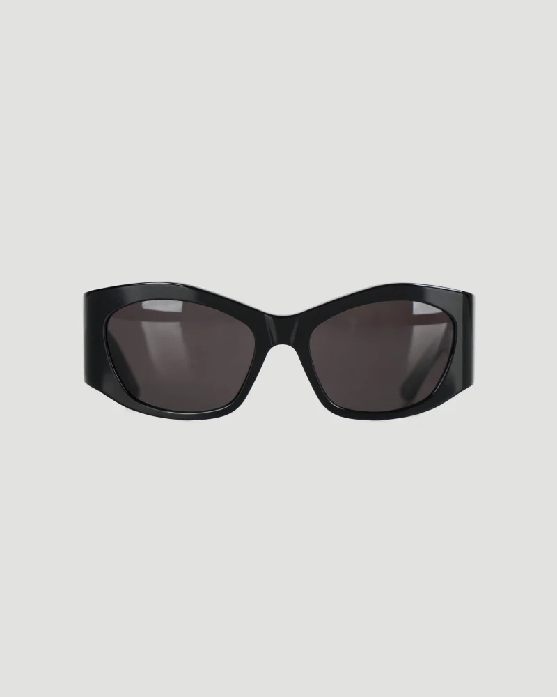Cat-Eye Sunglasses in Black