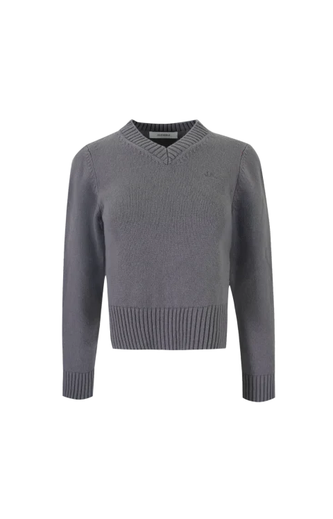 Kelt Wool V-Neck Sweater in Steel Grey