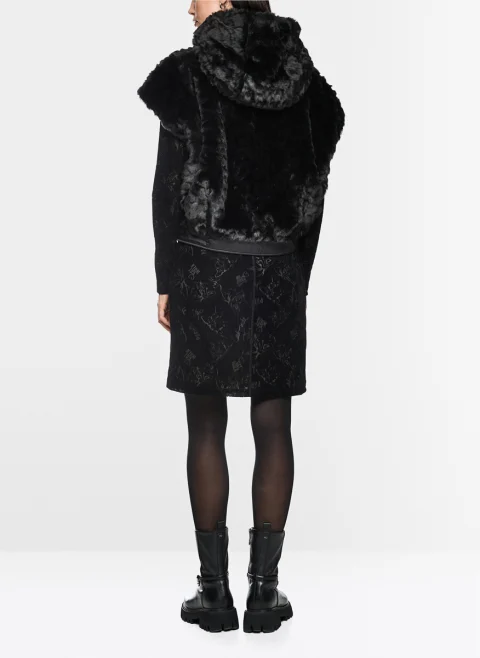 Елек с качулка 'Faux fur' Marc Cain Additions — снимка 3