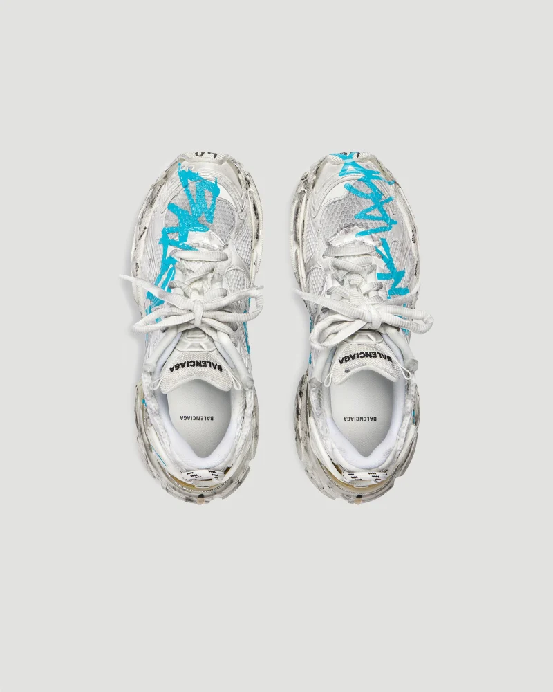 Runner Graffiti Sneaker in White and Blue — снимка 6