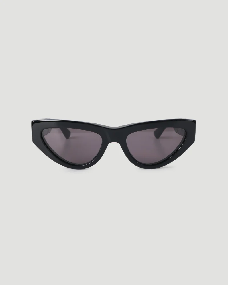 Cat-Eye Sunglasses in Black