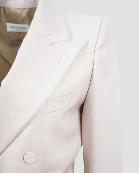 Fitted Blazer in Ecru — снимка 3