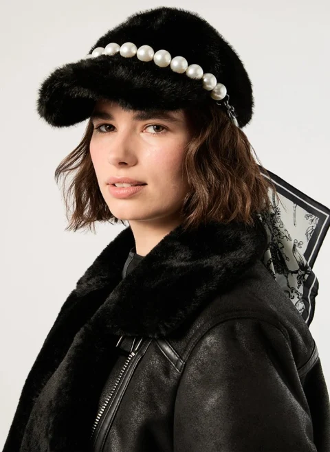 Шапка с козирка 'Faux fur' Marina Rinaldi Mrspila — снимка 7