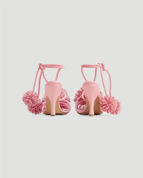 Adam Pompom Intrecciato Leather Sandals in Ribbon — снимка 3