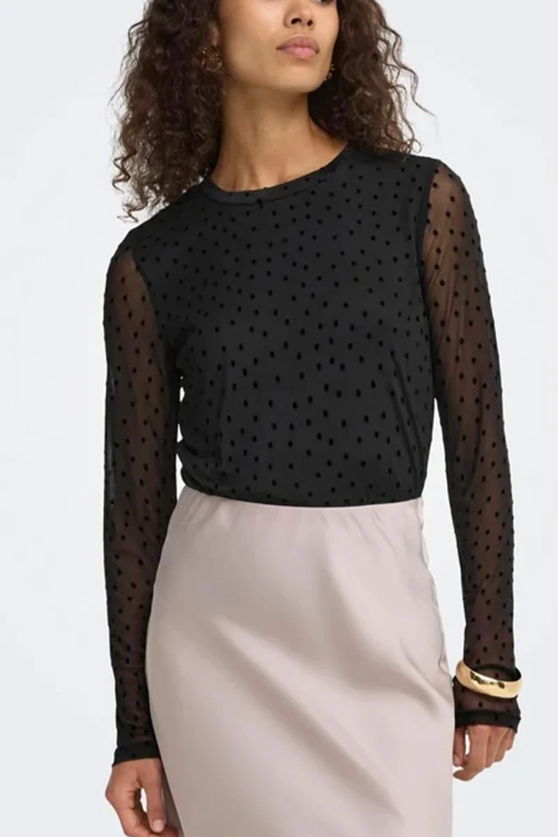 Top Onlnova L/S Mesh 15357642 C-N10 black/743 black dots — снимка 2