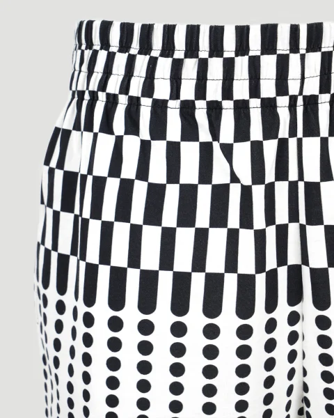 Shorts in Black and White Geometric Print — снимка 2