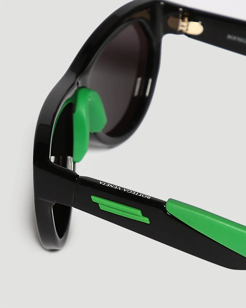 Mitre Square Rounded Injected Acetate Sunglasses in Black — снимка 3