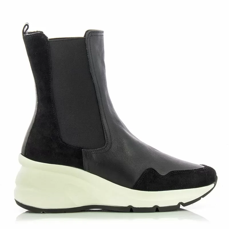Дамски Спортни Боти CARLO FABIANI – 16019301 BLACK SUEDE/BLACK LEATHER