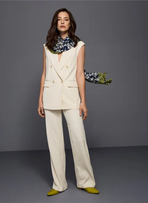 Копринен шал Marc Cain Collections — снимка 4