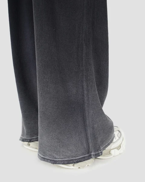 Pants in Black Bleached Cotton Rib Knit — снимка 3