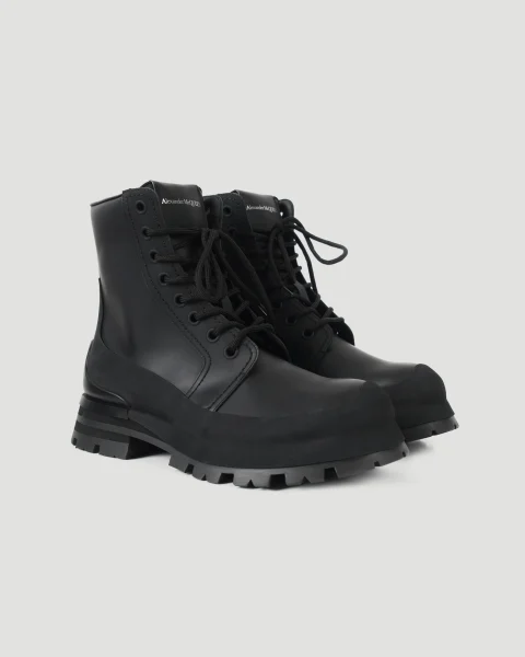 Wander Lace Up Boot in Black — снимка 4