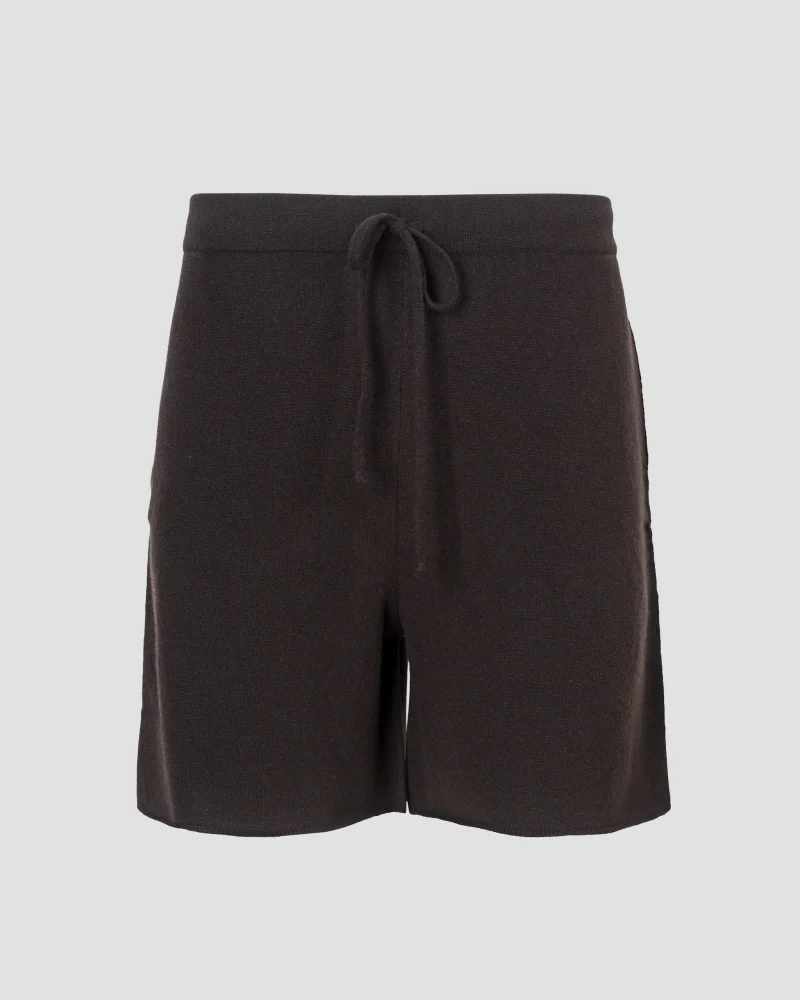 Cashmere Knit Shorts in Brown