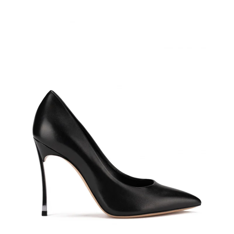 Дамски черни обувки с ток "Blade" Casadei