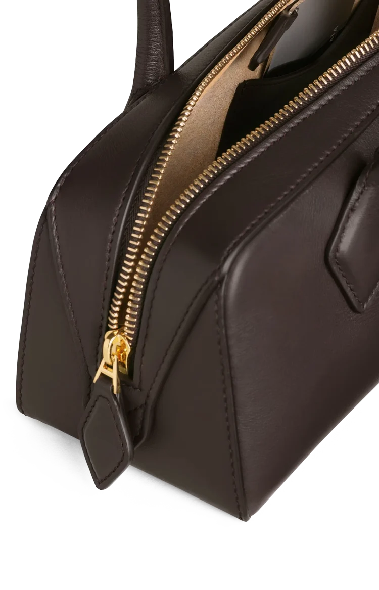 Le Teckel Medium Bag in Dark Brown Calfskin — снимка 3