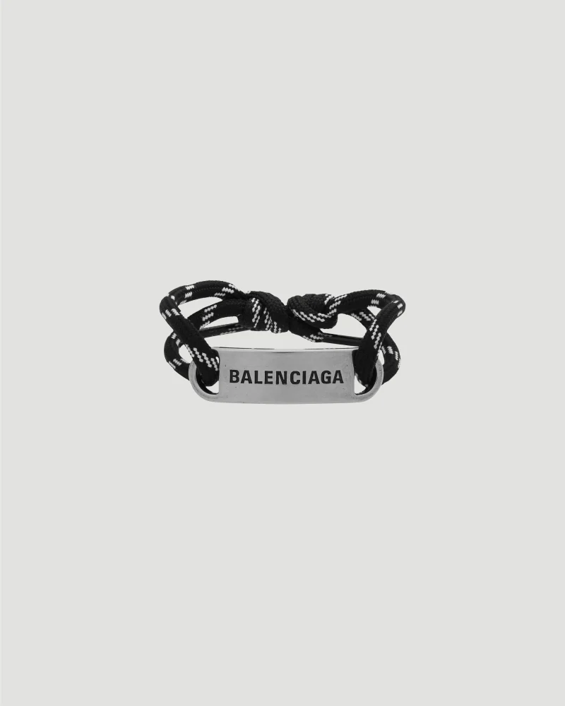 Plate Bracelet in Black