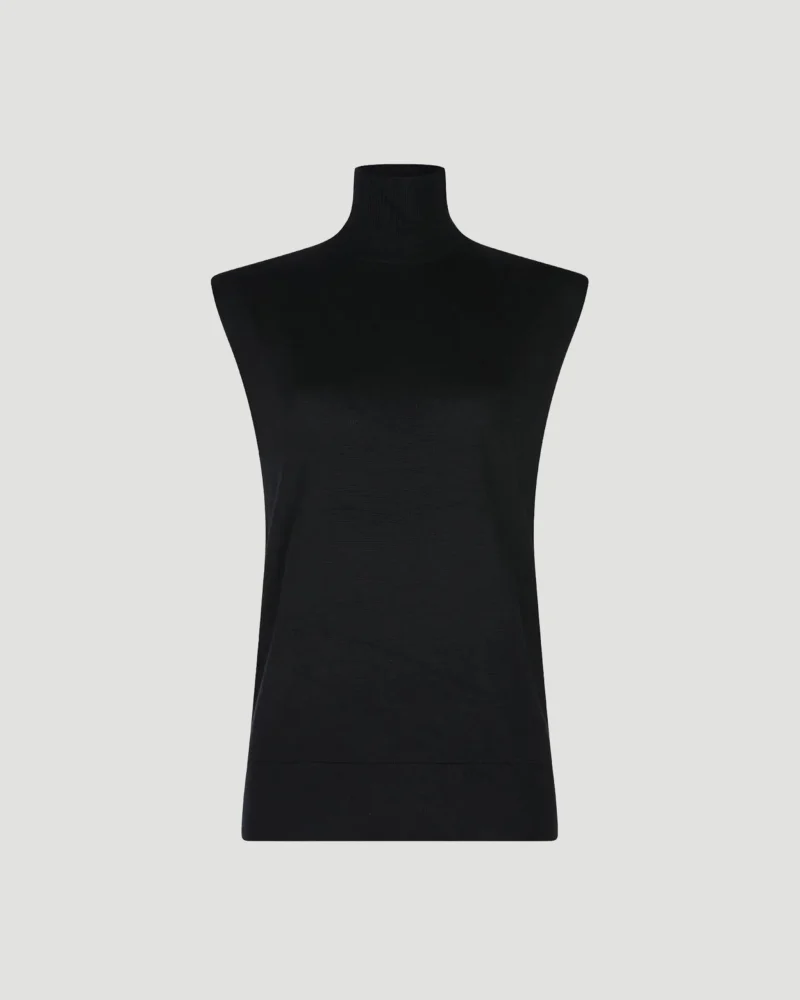 Sleeveless Fine Turtleneck in Black