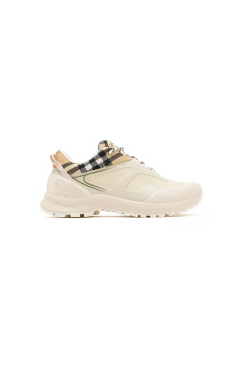 Discover Sneakers
