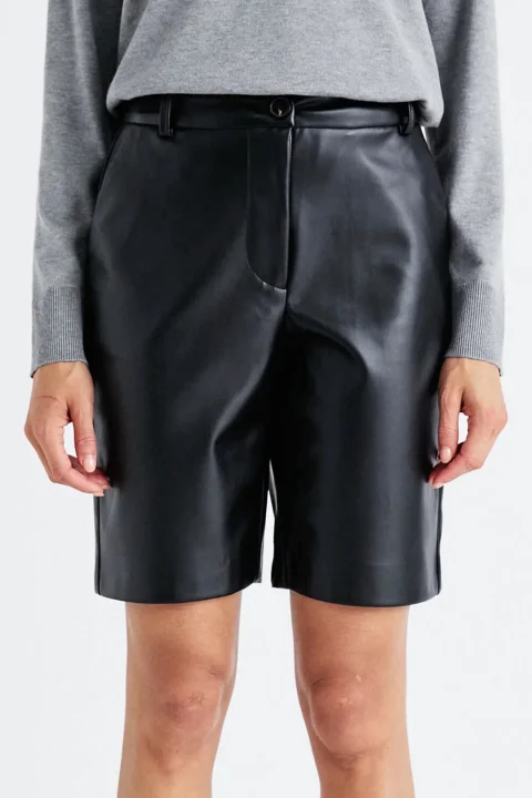 Къс панталон Vmwilla Hw Long Shorts 10312800 C-N10 black — снимка 2